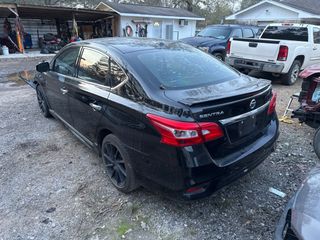 2019 Nissan Sentra SR - Exterior Rear Left Corner Image